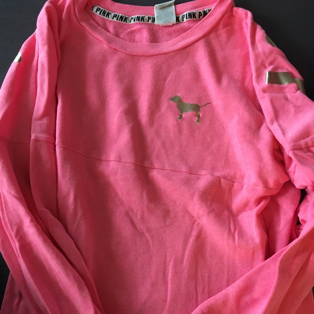 Pink sweatshirt small